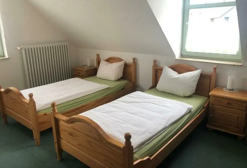スタンダードルーム, Pension Zur Linde