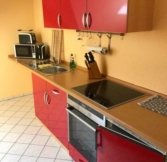 شقة غرفتين, Pension Zur Linde