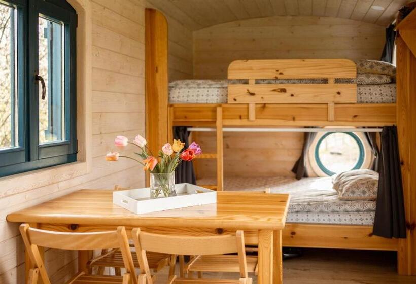 بنجلو قياسى, Le Moulin Des Forges