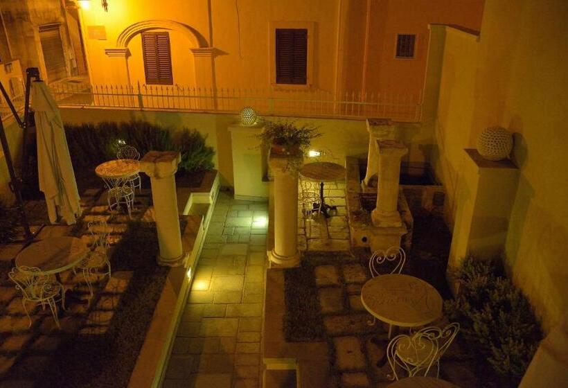 Номер Стандарт с Гидромассажем, Palazzo Aurora