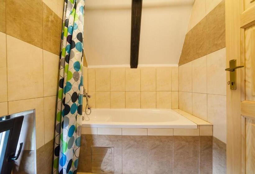 标准间, House Maka