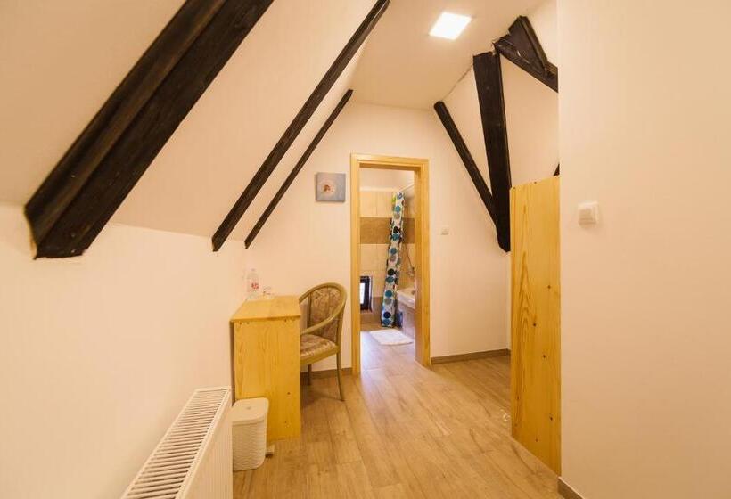 标准间, House Maka