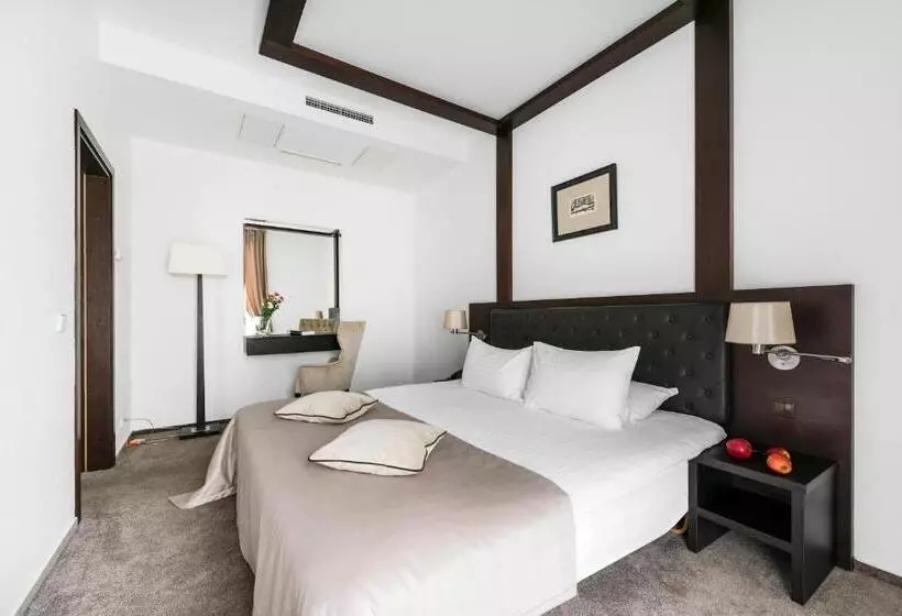 デラックススイート, Amberton Cozy Hotel Kaunas