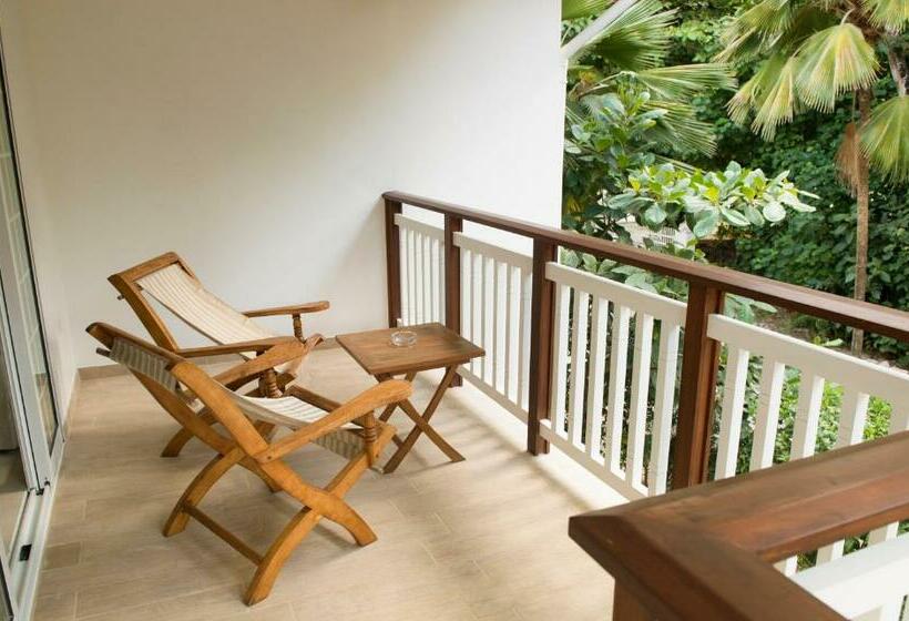 آپارتمان 2 خوابه, Acajou Beach Resort