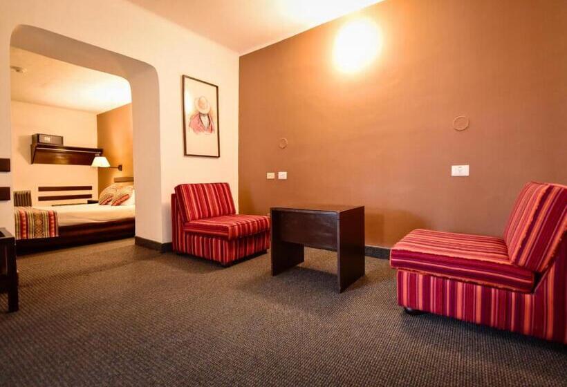 수피리어 룸, Raymi