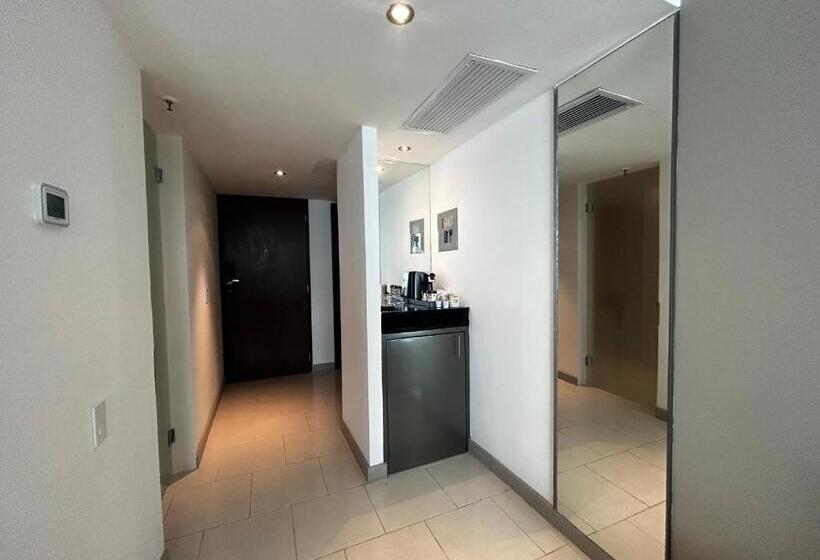 이그제큐티브 룸, Decapolis Hotel Panama City