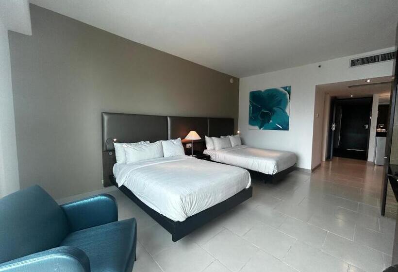 이그제큐티브 룸, Decapolis Hotel Panama City
