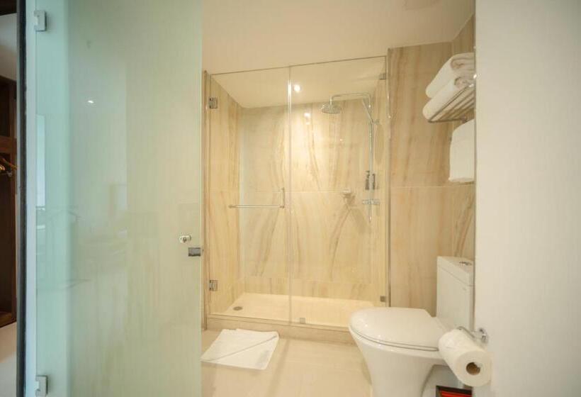 이그제큐티브 주니어 스위트, Decapolis Hotel Panama City