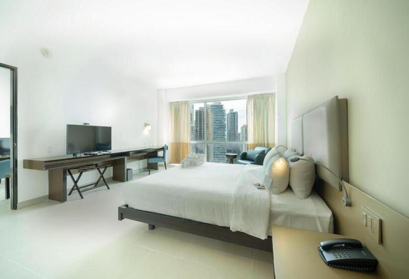 이그제큐티브 주니어 스위트, Decapolis Hotel Panama City