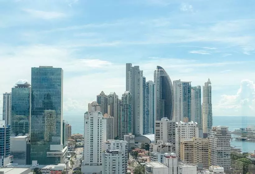 اتاق لوکس با چشم‌انداز دریا, Decapolis Hotel Panama City