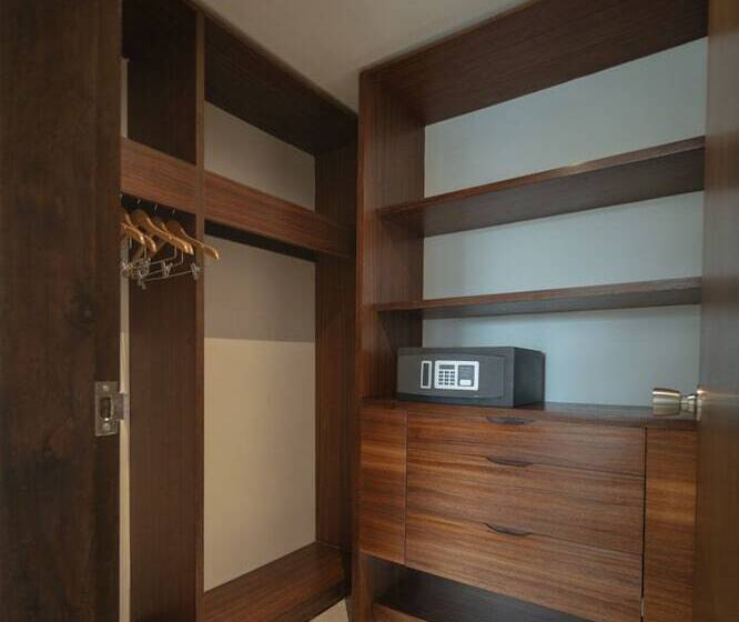 주니어 스위트 바다 전망, Decapolis Hotel Panama City