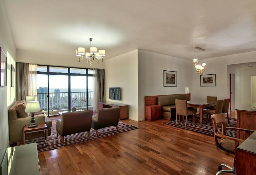 סוויטת 3 חדרי שינה, Hilton Colombo Residence