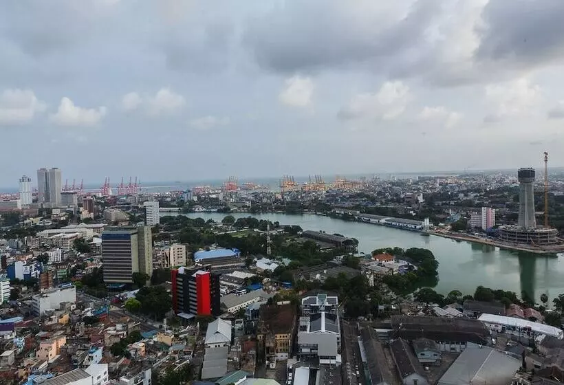 スーペリアースイート, Hilton Colombo Residence