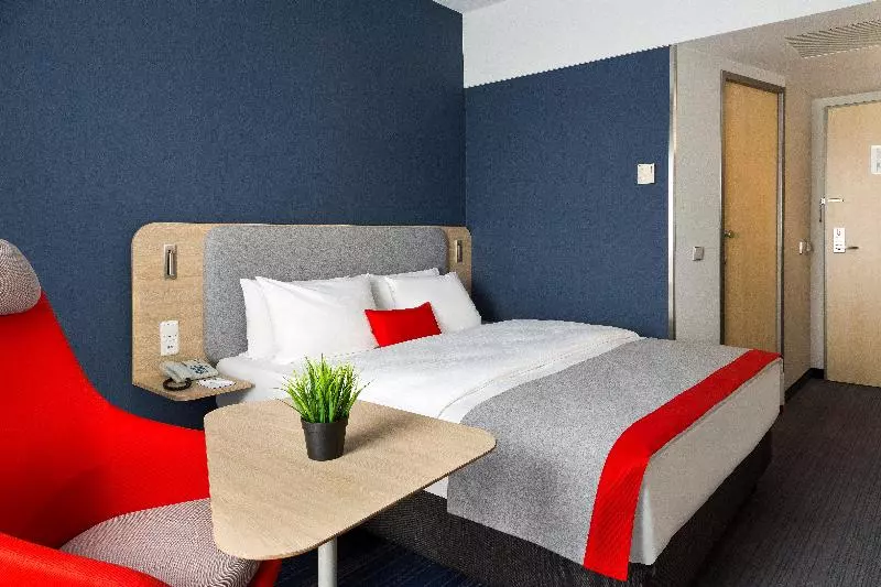 スタンダードルーム, Holiday Inn Express Frankfurt Messe, An Ihg