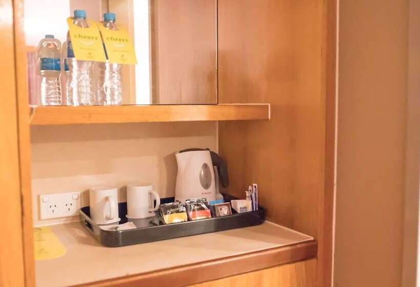 ダブルベッドスタンダードルーム, Holiday Inn Port Moresby By Ihg