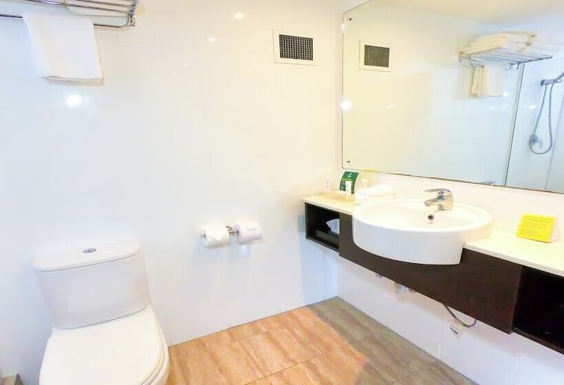 庭の見えるプレミアムルーム, Holiday Inn Port Moresby By Ihg