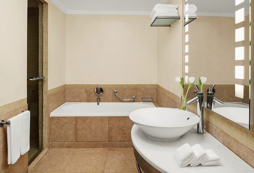 Классический Номер, Intercontinental Riyadh, An Ihg