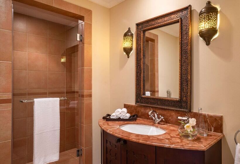 سوییت پرستیژ, Mercure Grand Hotel Seef   All Suites