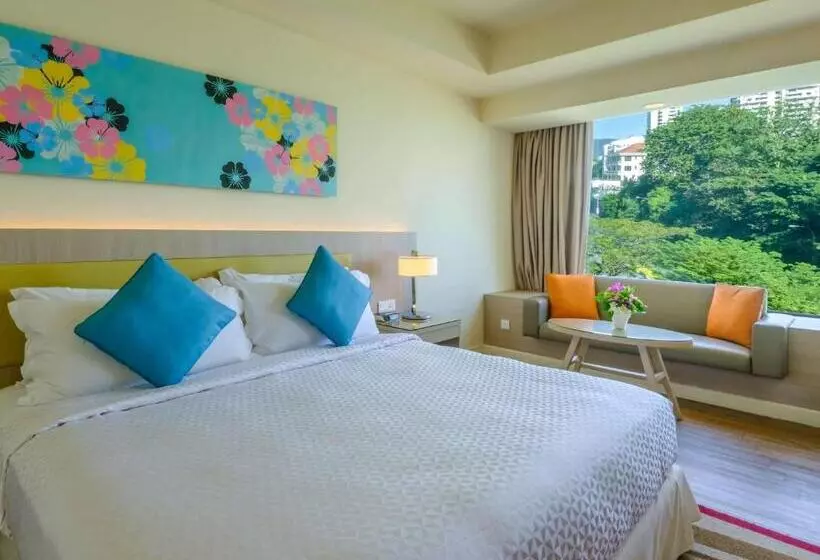 キングサイズベッドのスーペリアルーム, Mercure Penang Beach