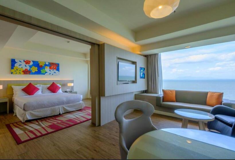 סוויטת סופריור נוף לים, Mercure Penang Beach