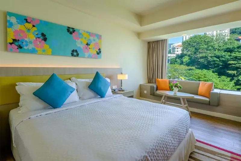 キングサイズベッドのスーペリアルーム, Mercure Penang Beach