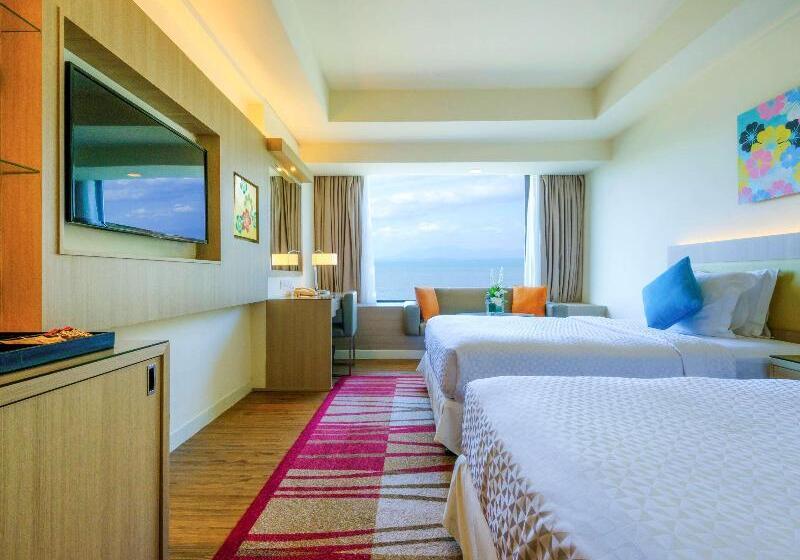 غرفة سوبيريور مطلّة علي البحر, Mercure Penang Beach
