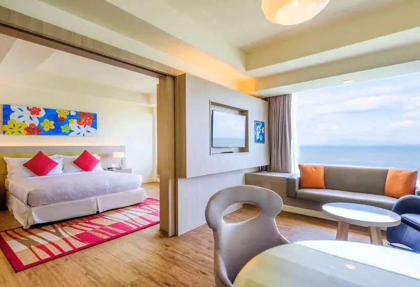 オーシャンビュースーペリアースイート, Mercure Penang Beach
