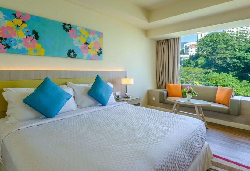 高级套房带海景, Mercure Penang Beach