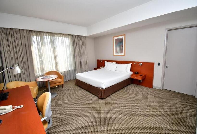 חדר ביזנס, Radisson Ciudad Empresarial Santiago