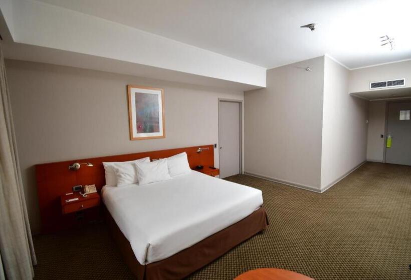 חדר ביזנס, Radisson Ciudad Empresarial Santiago