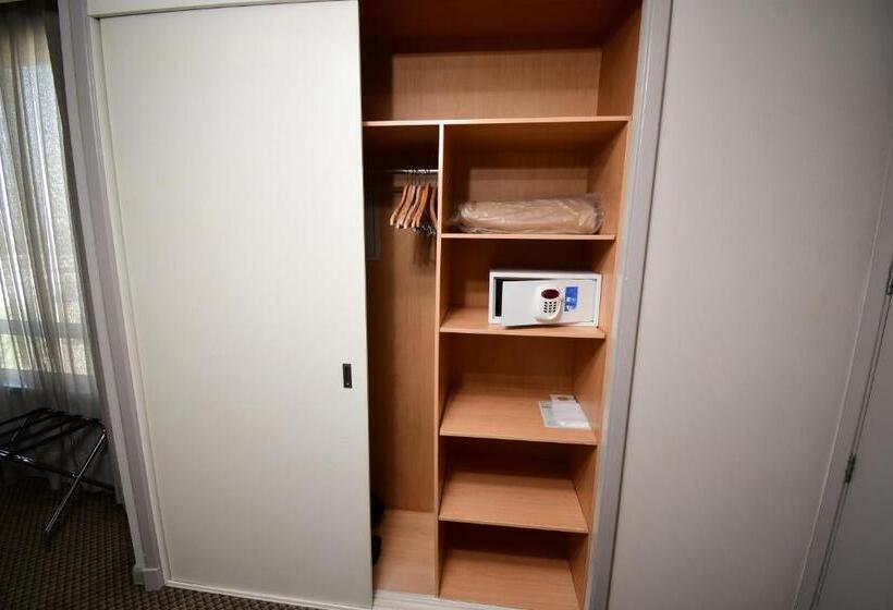 חדר פרמיום, Radisson Ciudad Empresarial Santiago