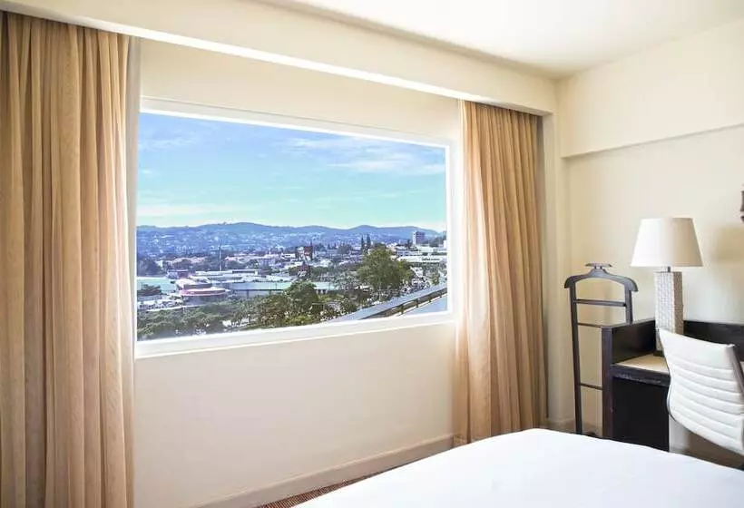 سوییت جونیور, Real Intercontinental San Salvador, An Ihg
