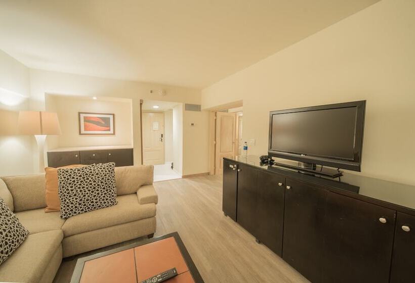 Полулюкс, Real Intercontinental San Salvador, An Ihg