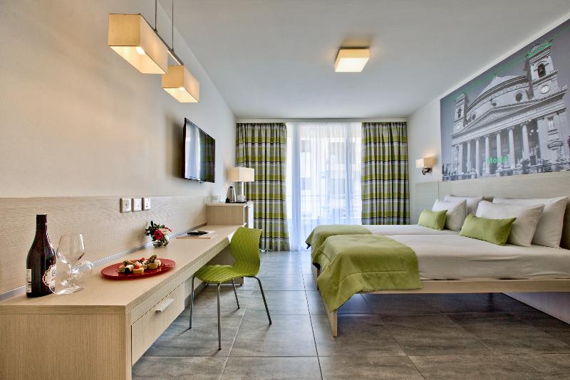 اتاق راحتی, Santana