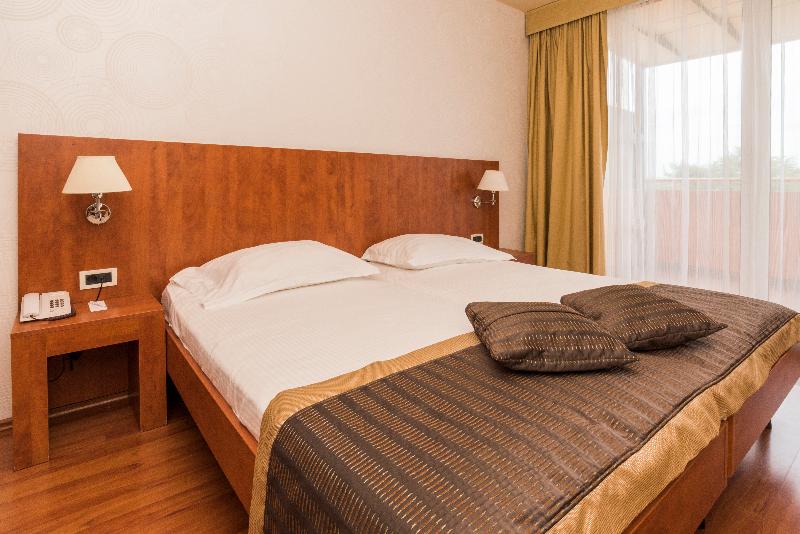 Полулюкс, Umag Plava Laguna