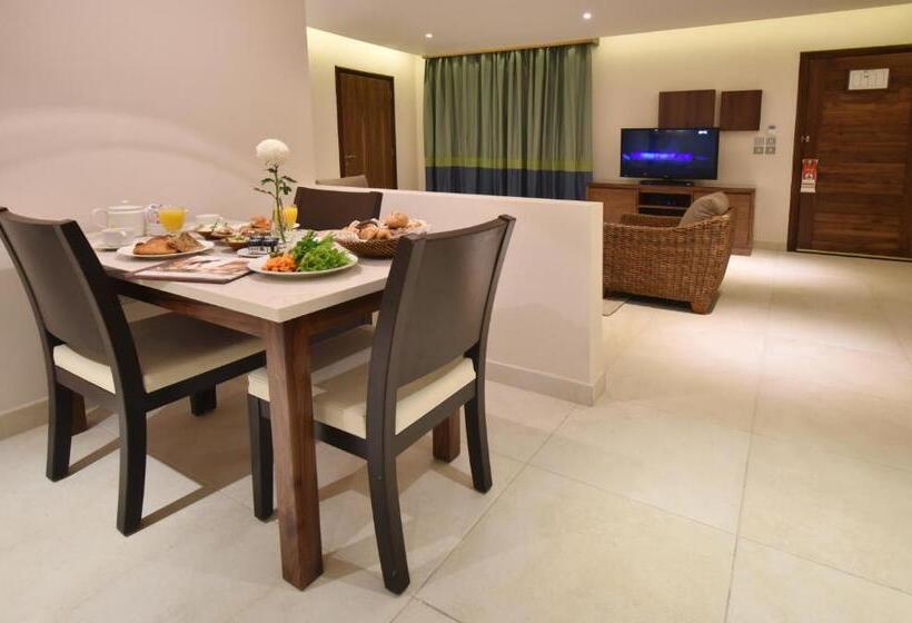 两卧家庭套房, The Palms Beach Hotel And Spa