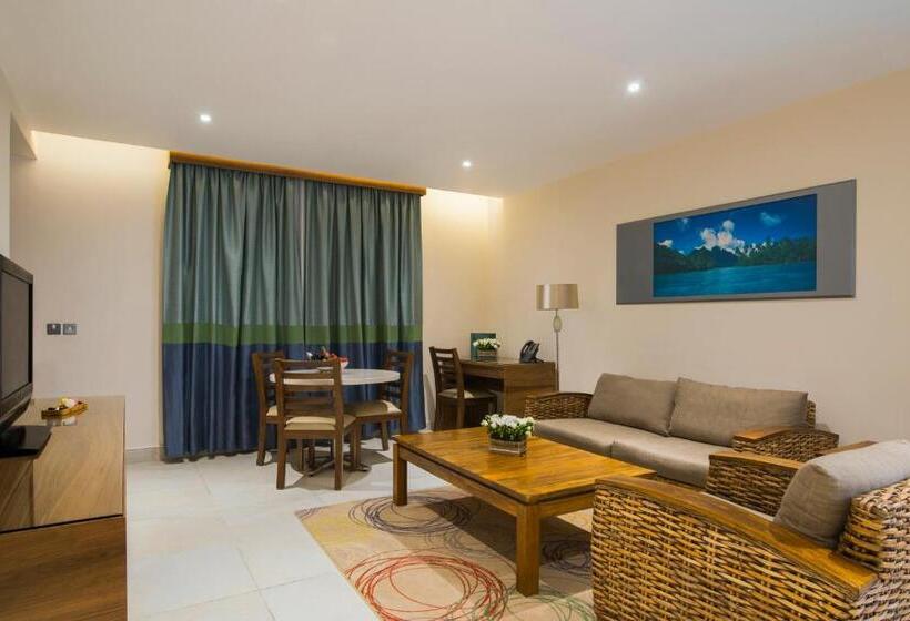 سوئیت خانواده 2 خوابه, The Palms Beach Hotel And Spa