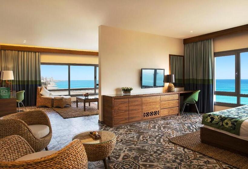 سوئیت با چشم‌انداز, The Palms Beach Hotel And Spa