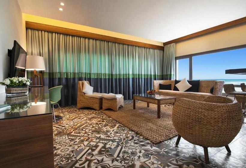 可观景的套房, The Palms Beach Hotel And Spa