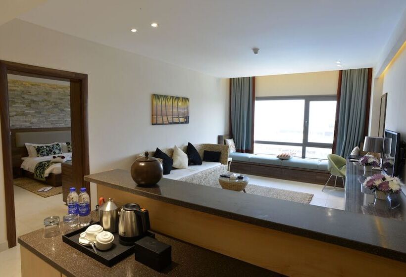 سوئیت 2 خوابه, The Palms Beach Hotel And Spa