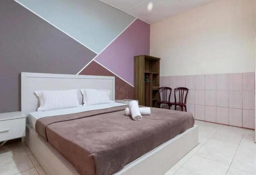 スタンダードルーム, 78 Parapat Mitra Reddoorz