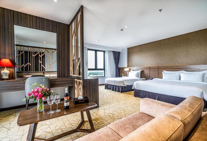 Triple Room Sea View, The Cap