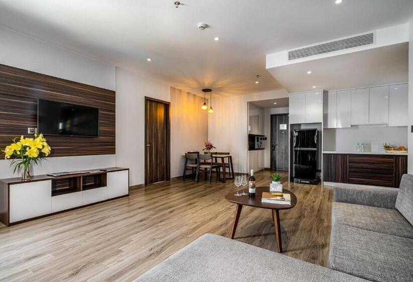 آپارتمان 2 خوابه, The Cap