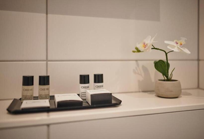 جناح, Da Maurizio Suites