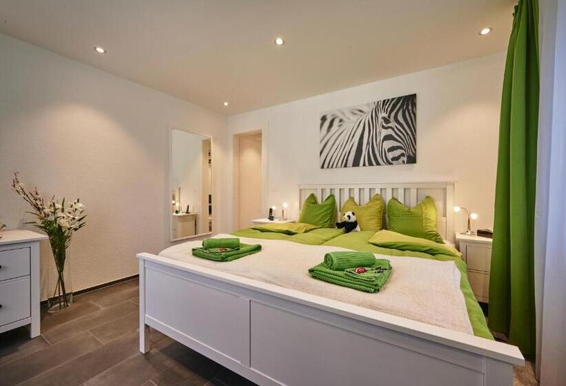 جناح, Da Maurizio Suites