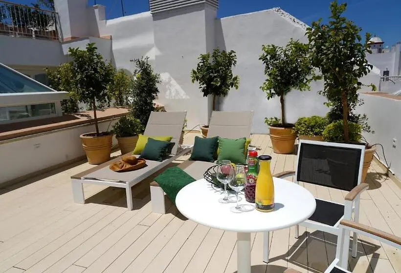 1 Bedroom Penthouse Apartment, Plaza Mina Suites   Adults Recommended By Luxury Suites Cadiz