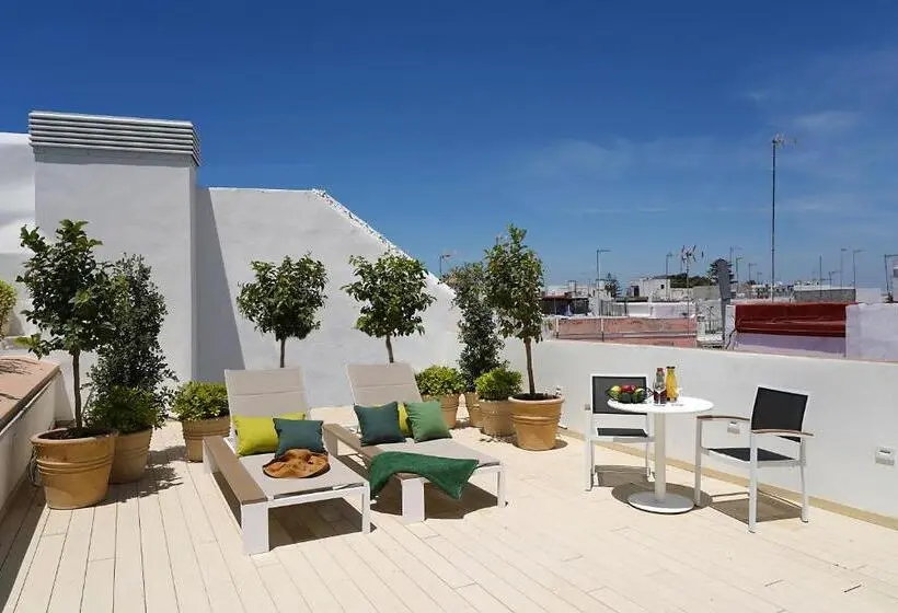 1 Bedroom Penthouse Apartment, Plaza Mina Suites   Adults Recommended By Luxury Suites Cadiz
