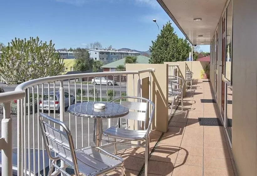 Sviitti, Apollo Motel