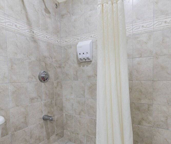 اتاق استاندارد با تخت بزرگ, Bay Gardens