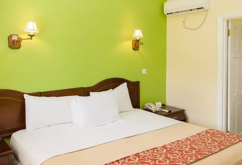 اتاق استاندارد با تخت بزرگ, Bay Gardens
